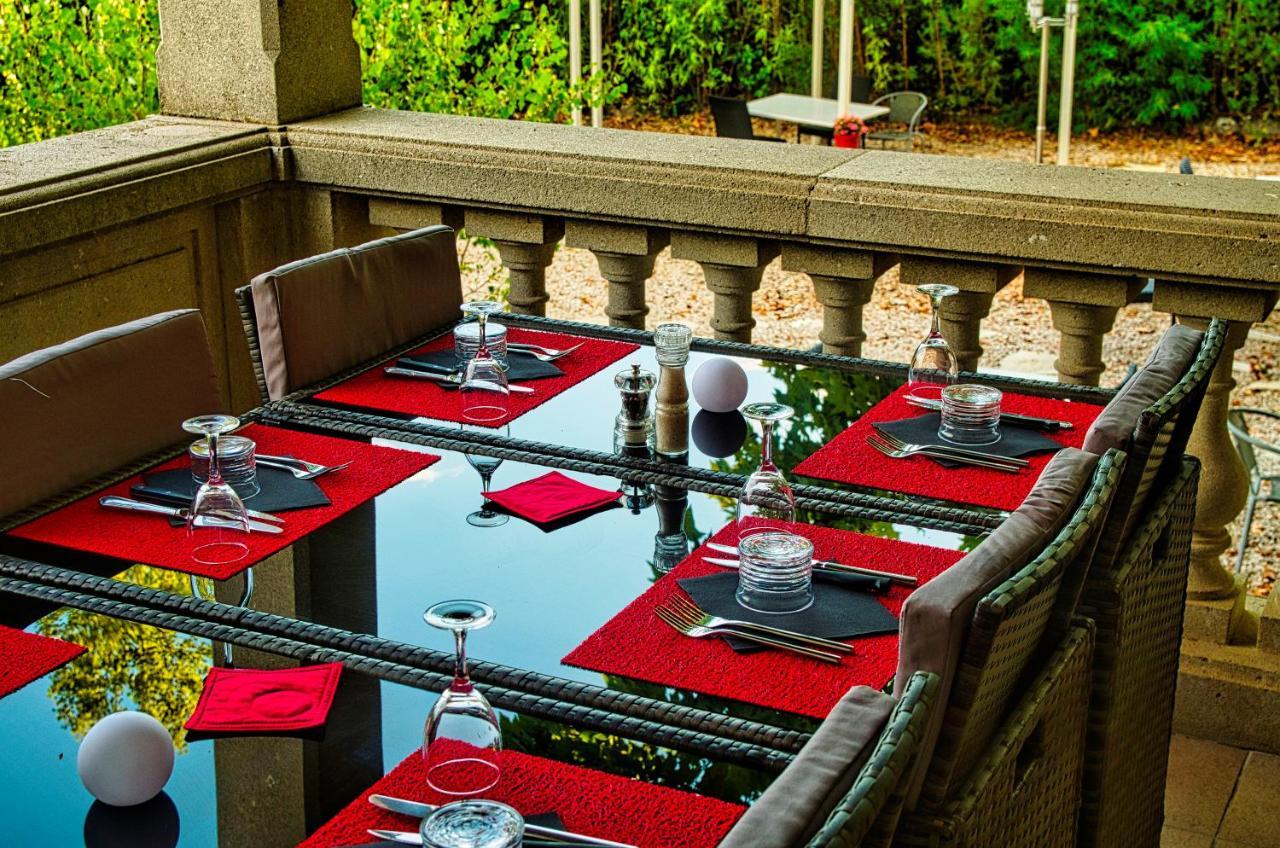 Hotel Restaurant Le Colombier Remoulins Eksteriør bilde